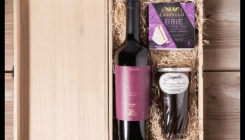 DIY dāvanas vīna un siera cienītājiem: eleganti un pārdomāti pāri